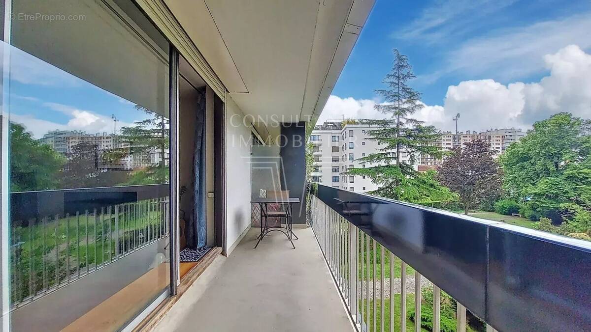 Appartement à BOULOGNE-BILLANCOURT