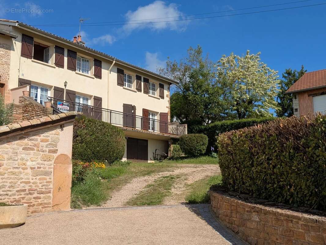 Maison à HURIGNY