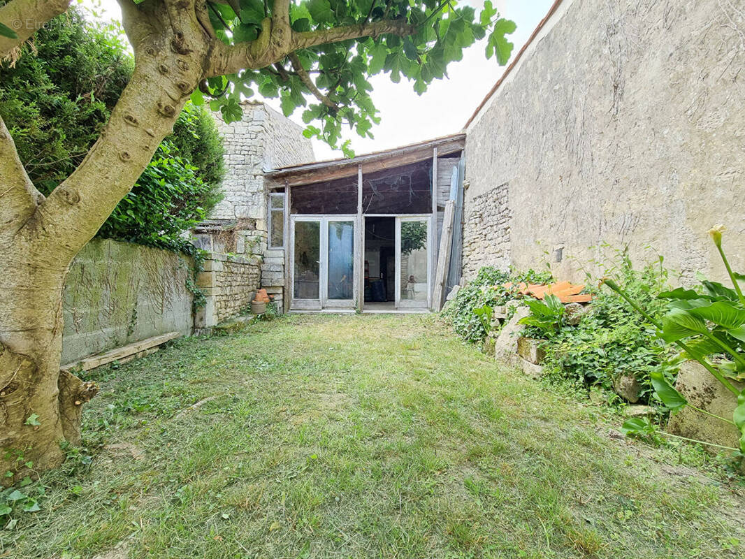 Maison à ESNANDES