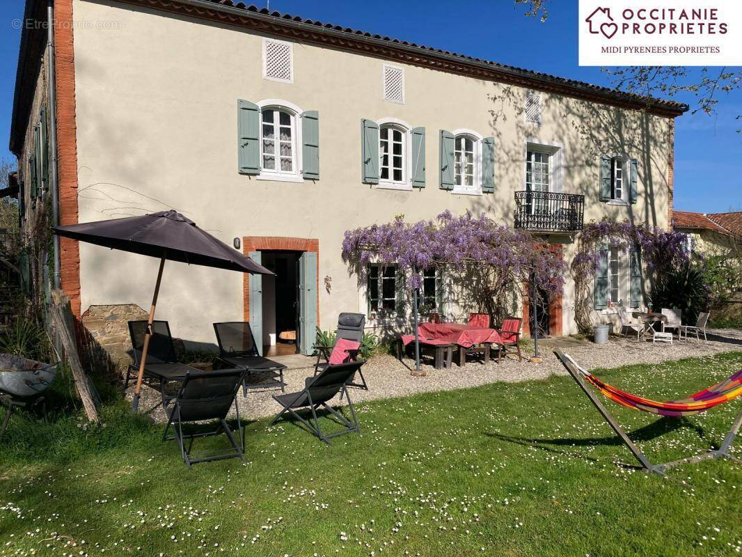 Maison à LE FOSSAT