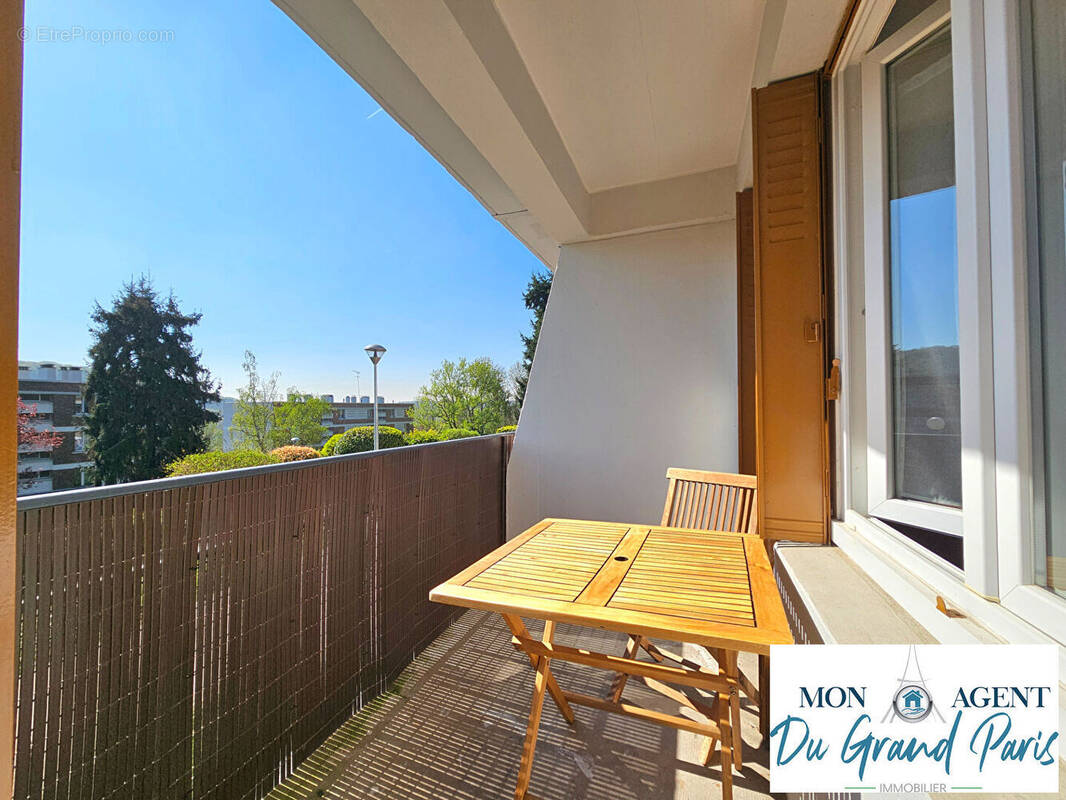 Appartement à VELIZY-VILLACOUBLAY