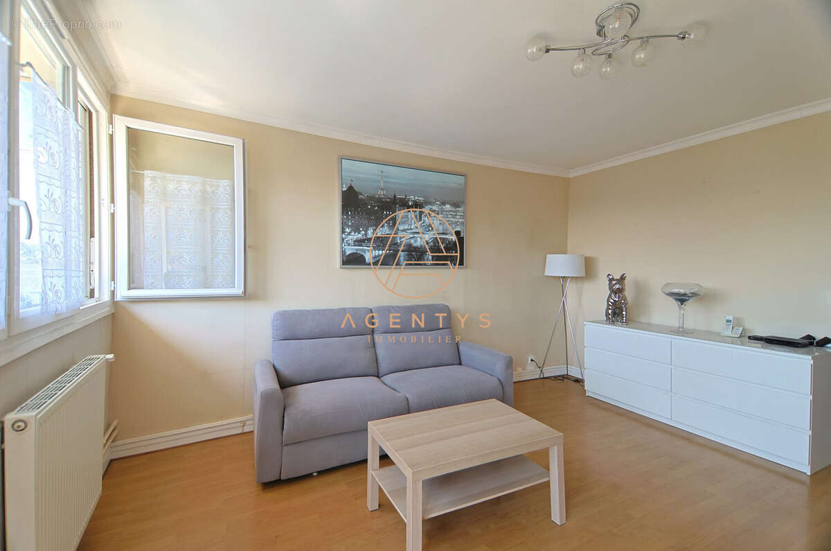 Appartement à LE PLESSIS-TREVISE
