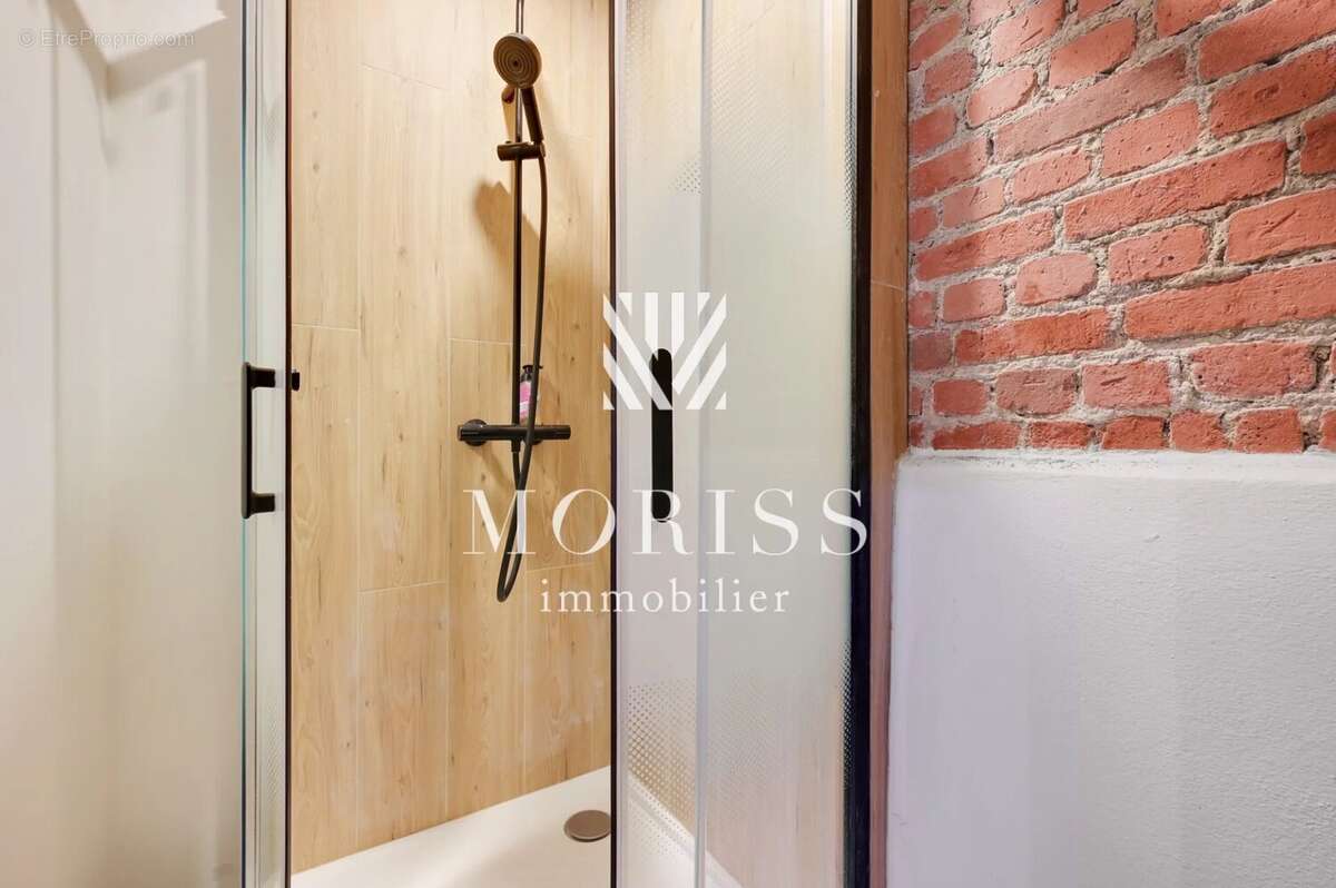 Appartement à PARIS-9E