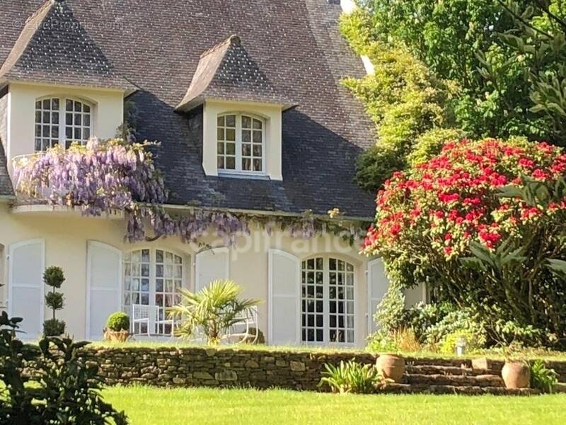 Maison à PLOUEDERN