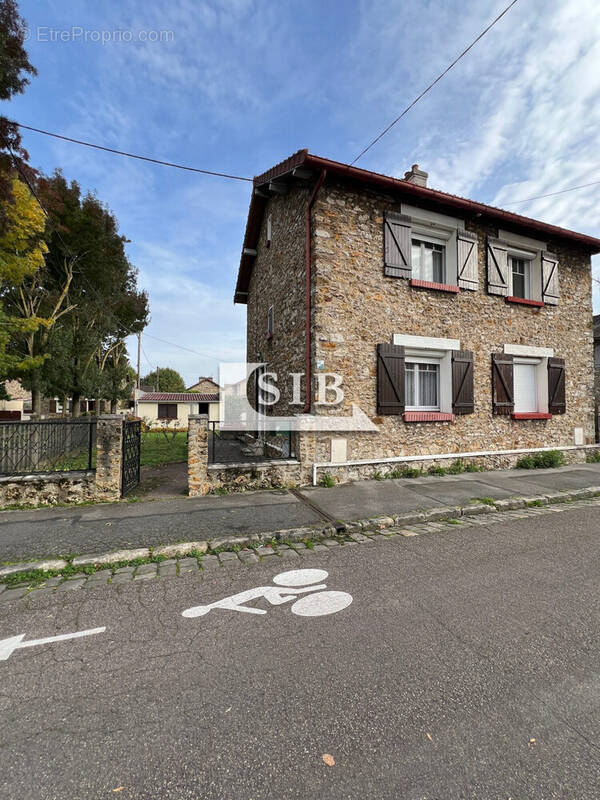 Maison à BRETIGNY-SUR-ORGE