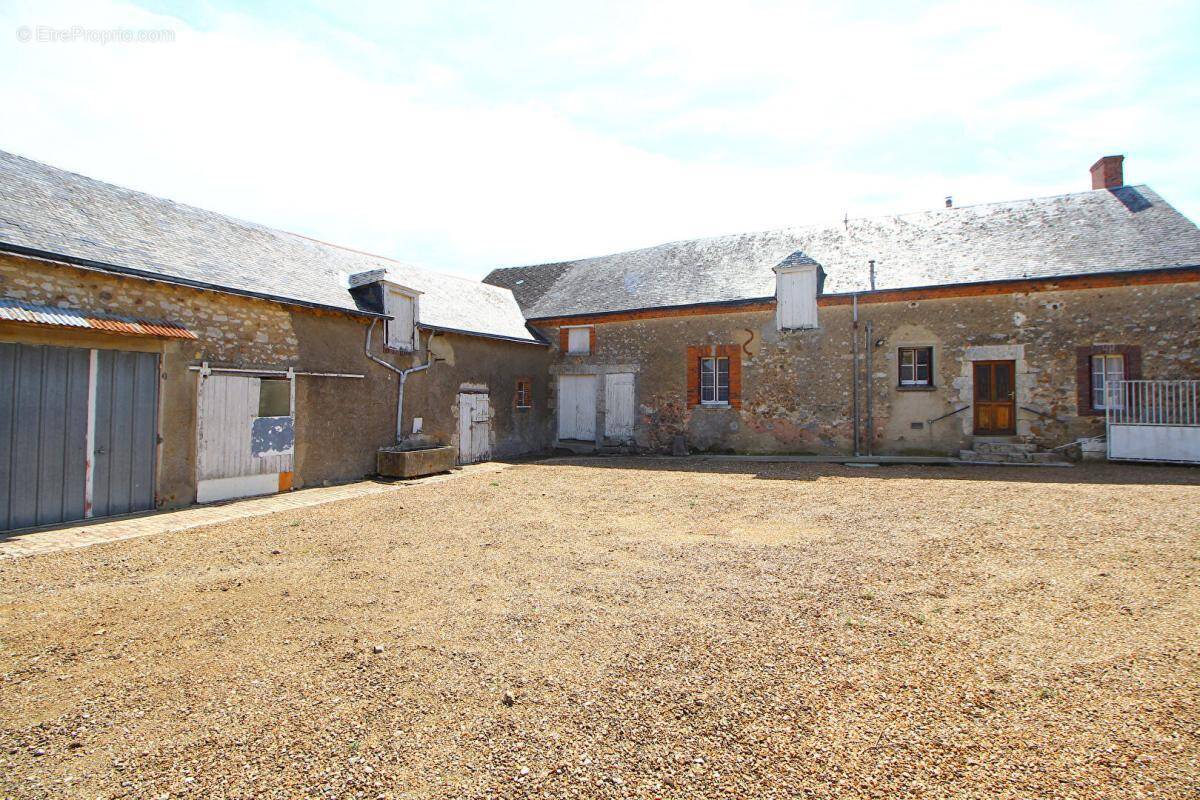 Maison à CHARTRES