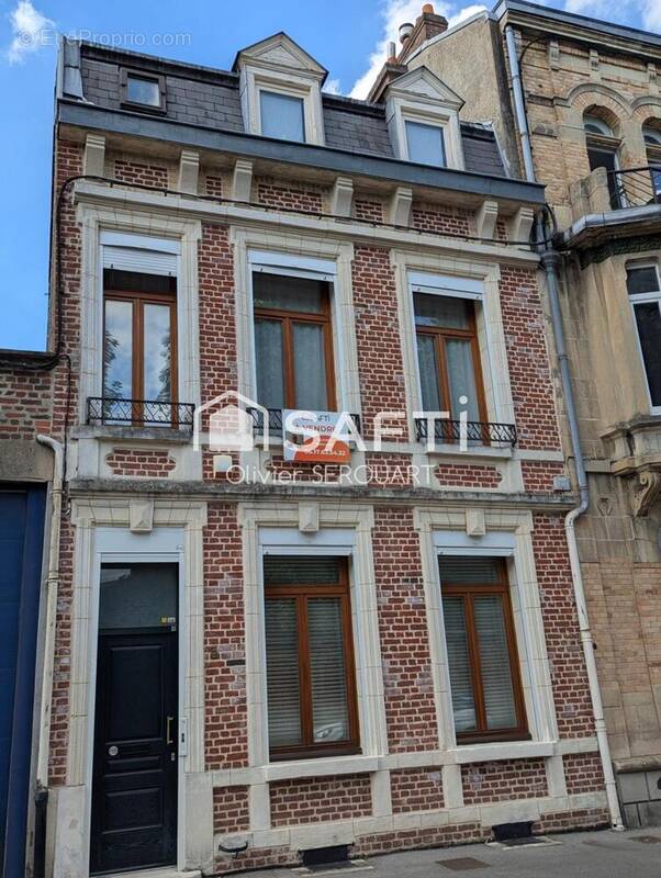 Photo 1 - Maison à SAINT-QUENTIN