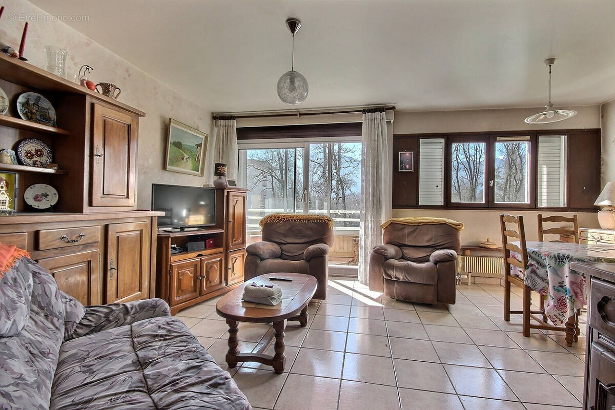 Appartement à BONNEVILLE
