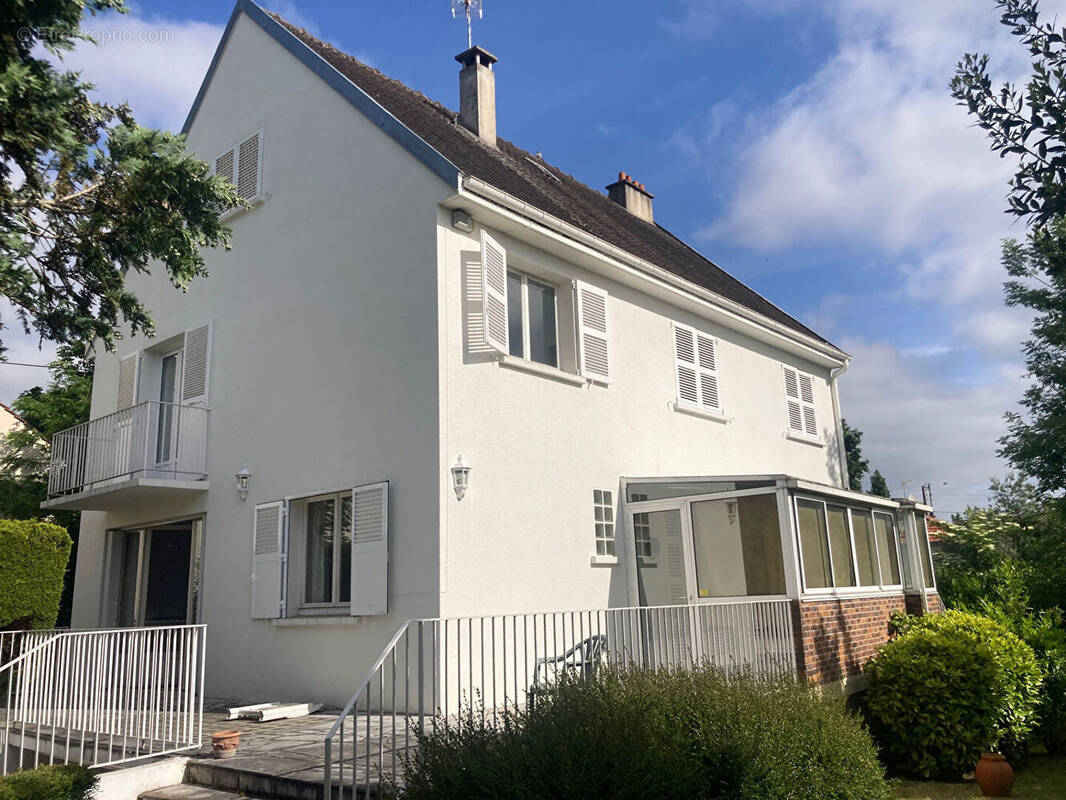 Maison à ERMONT