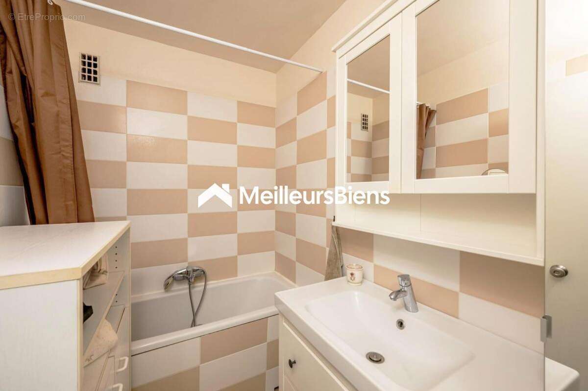 Appartement à BOULOGNE-BILLANCOURT