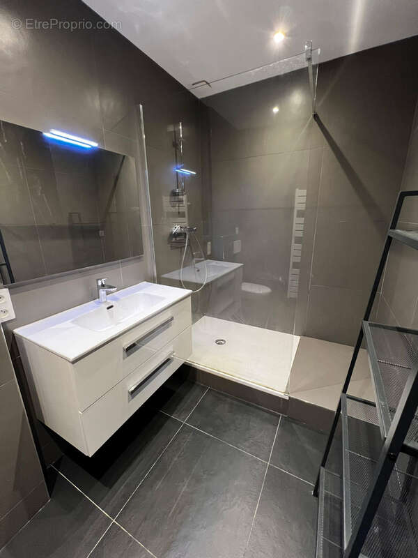 Appartement à LYON-1E