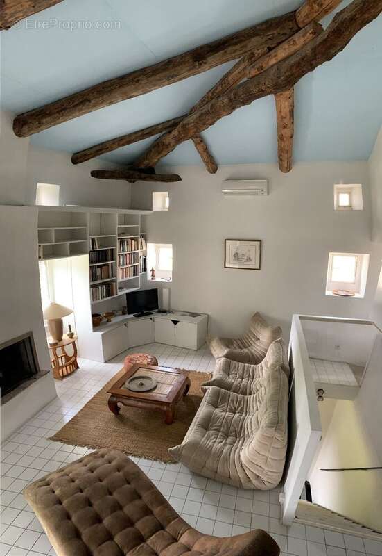 Maison à POMPIGNAN
