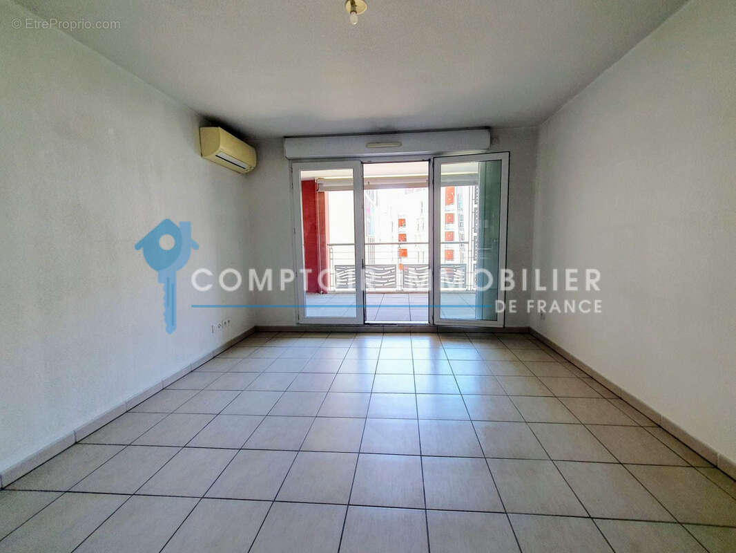 Appartement à NIMES