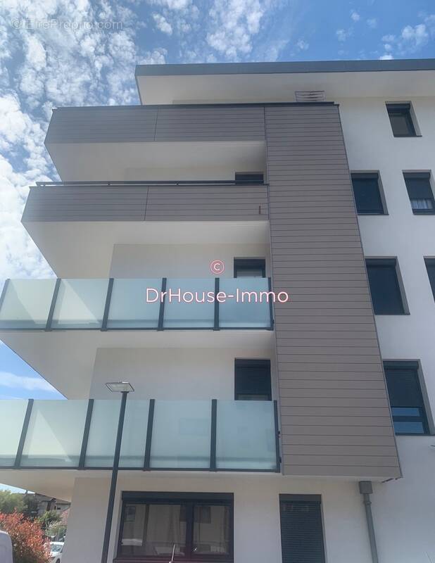 Appartement à SAINT-PIERRE-EN-FAUCIGNY