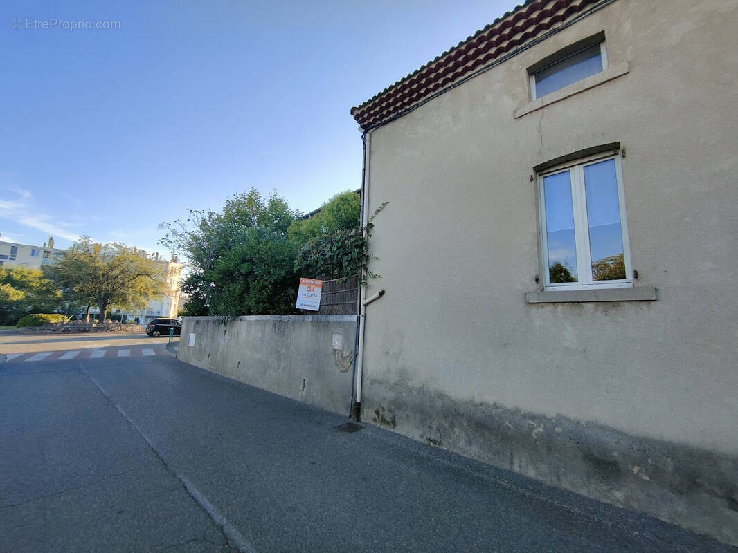Appartement à GUILHERAND-GRANGES