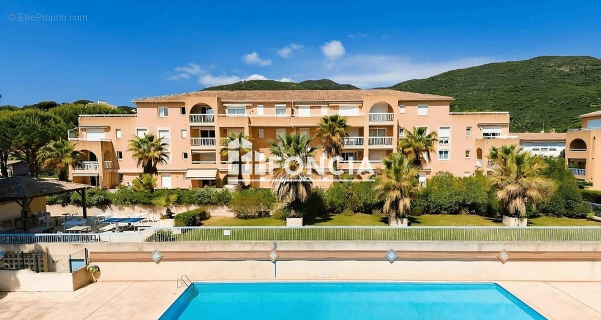 Appartement à CAVALAIRE-SUR-MER