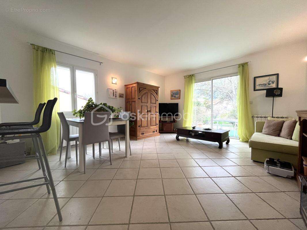 Maison à CLERMONT-L&#039;HERAULT