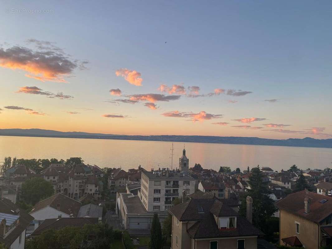 Appartement à EVIAN-LES-BAINS