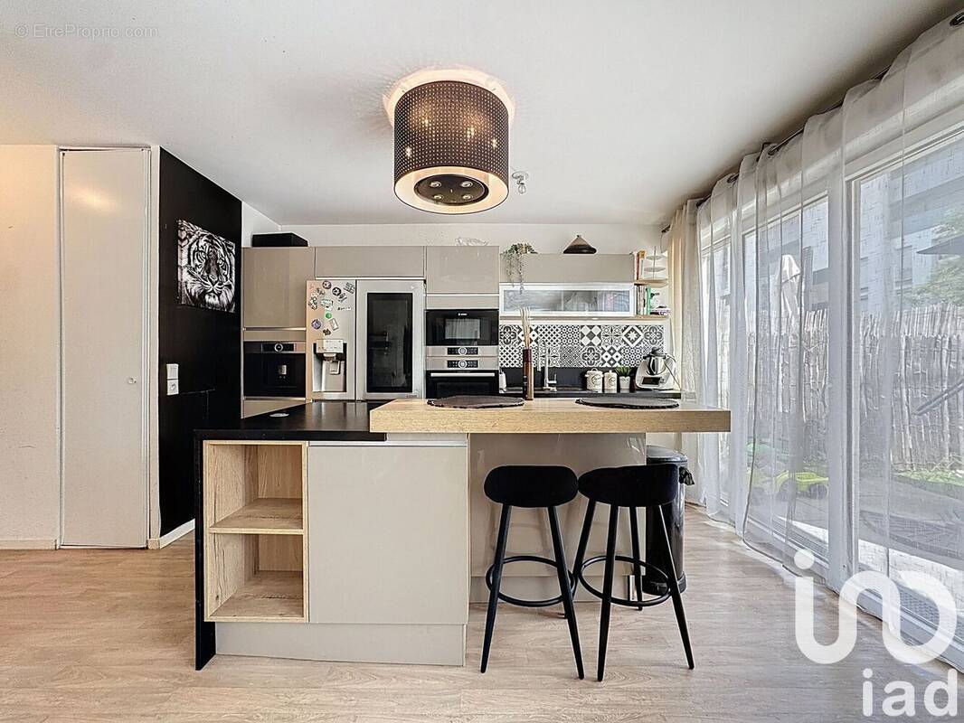Photo 1 - Appartement à CHEVILLY-LARUE