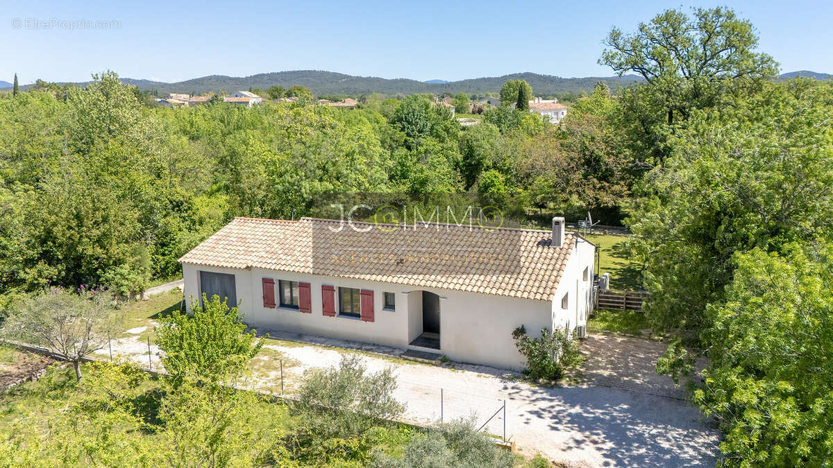 Maison à LA FARLEDE