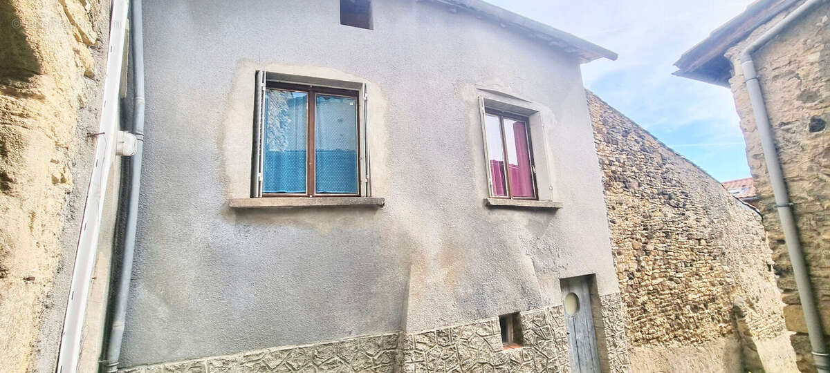 Maison à VERTAIZON