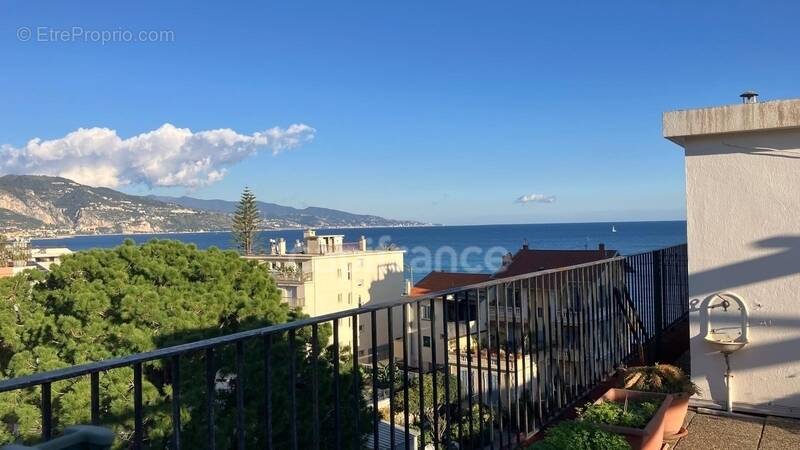 Appartement à ROQUEBRUNE-CAP-MARTIN