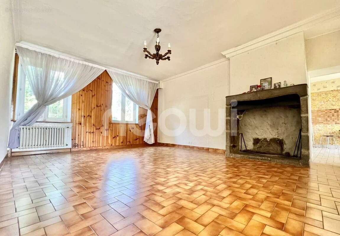 Maison à CLERMONT-FERRAND