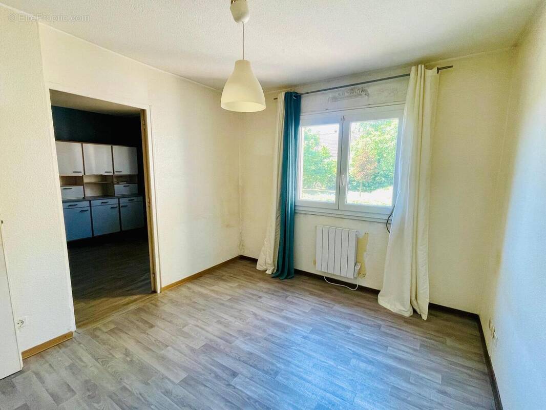   - Appartement à ILLKIRCH-GRAFFENSTADEN