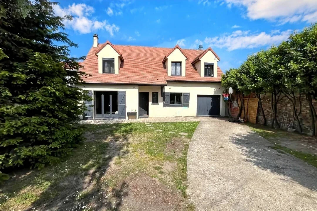 Maison à ENGHIEN-LES-BAINS