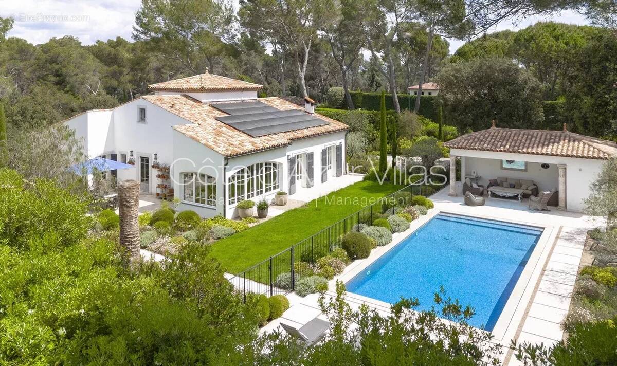 Maison à MOUGINS