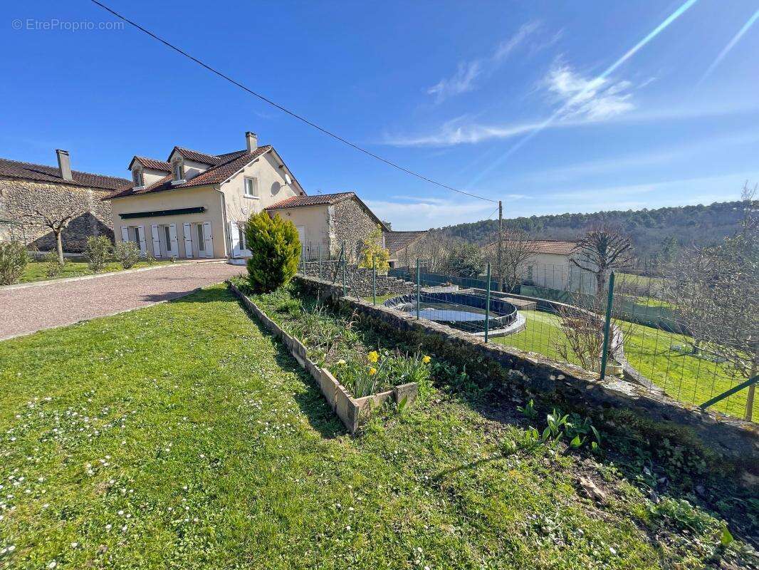 Maison à SOURZAC