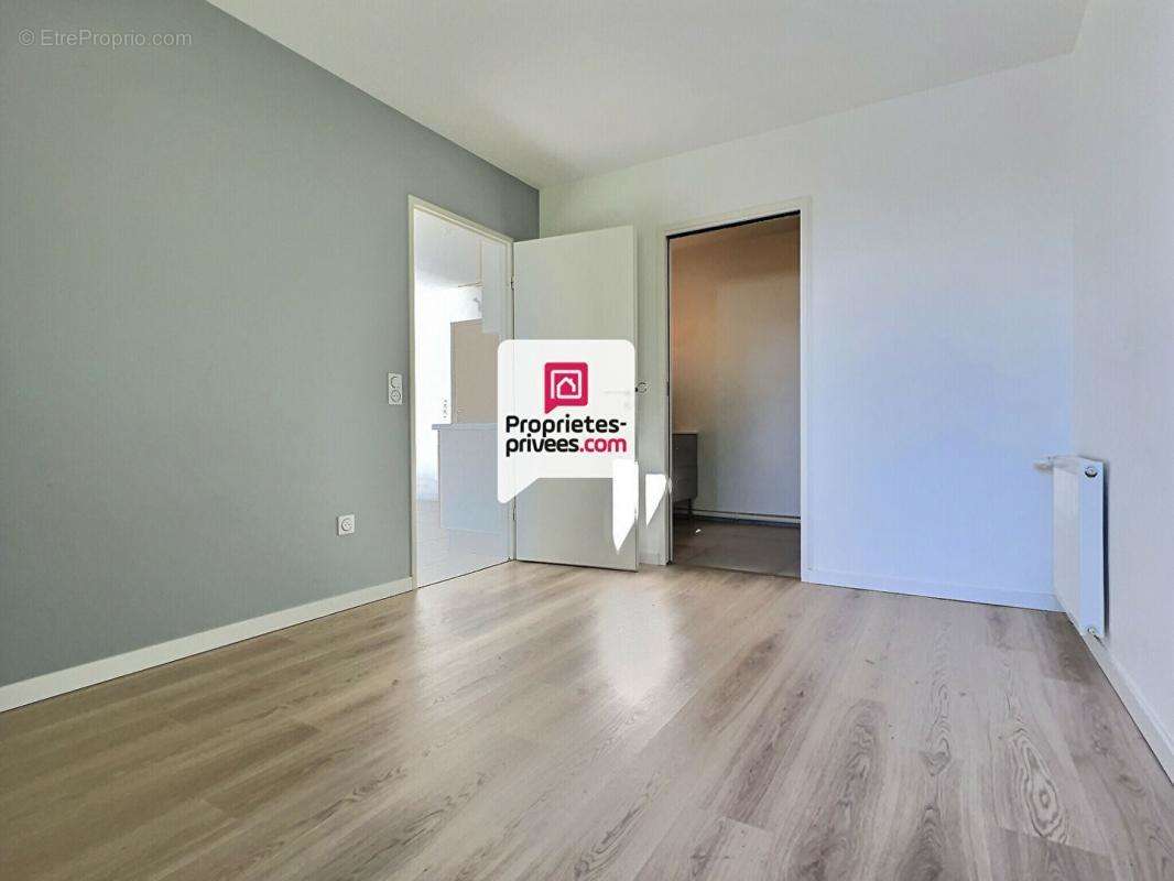 Appartement à POMPIGNAC