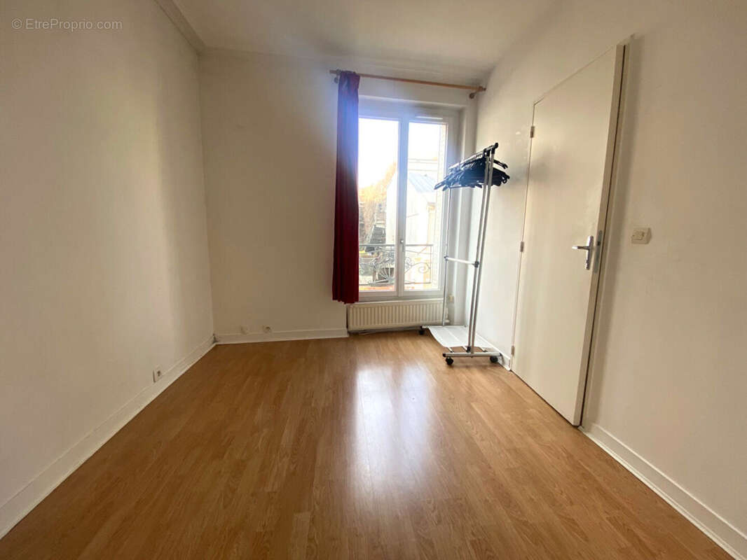 Appartement à PARIS-20E