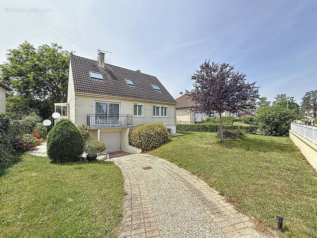 Maison à BRETIGNY-SUR-ORGE