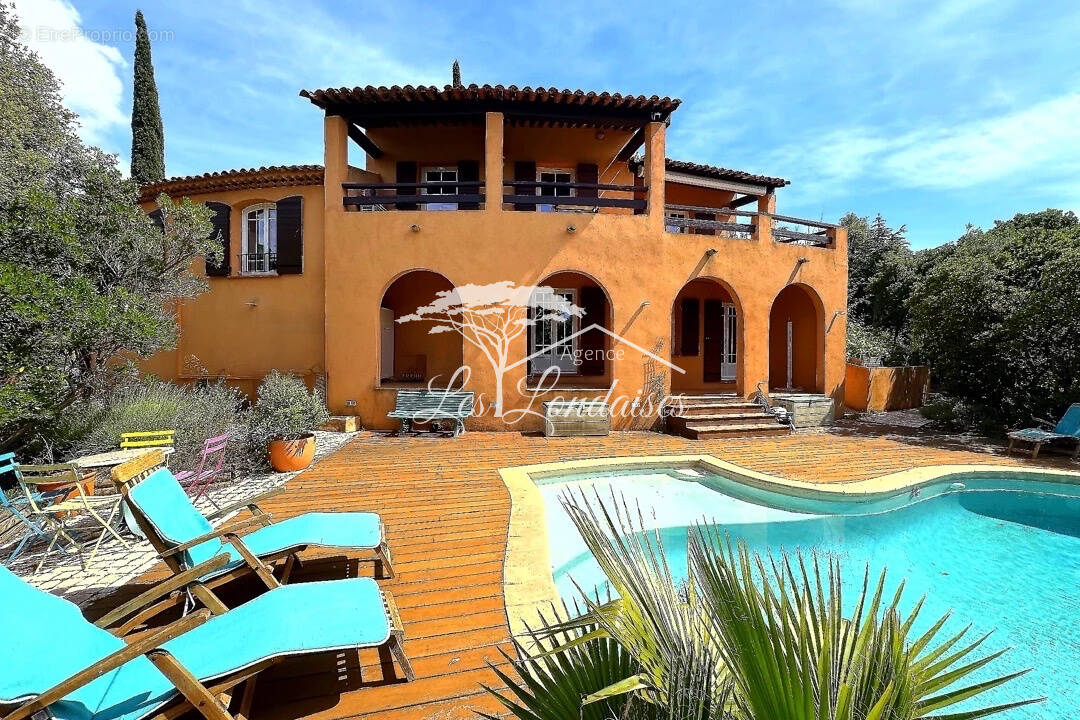 Maison à LA LONDE-LES-MAURES