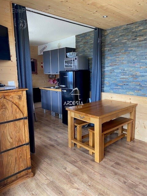 Appartement à LE CHATEL