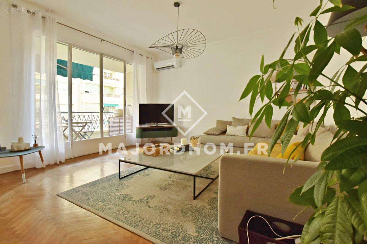 Appartement à MARSEILLE-8E