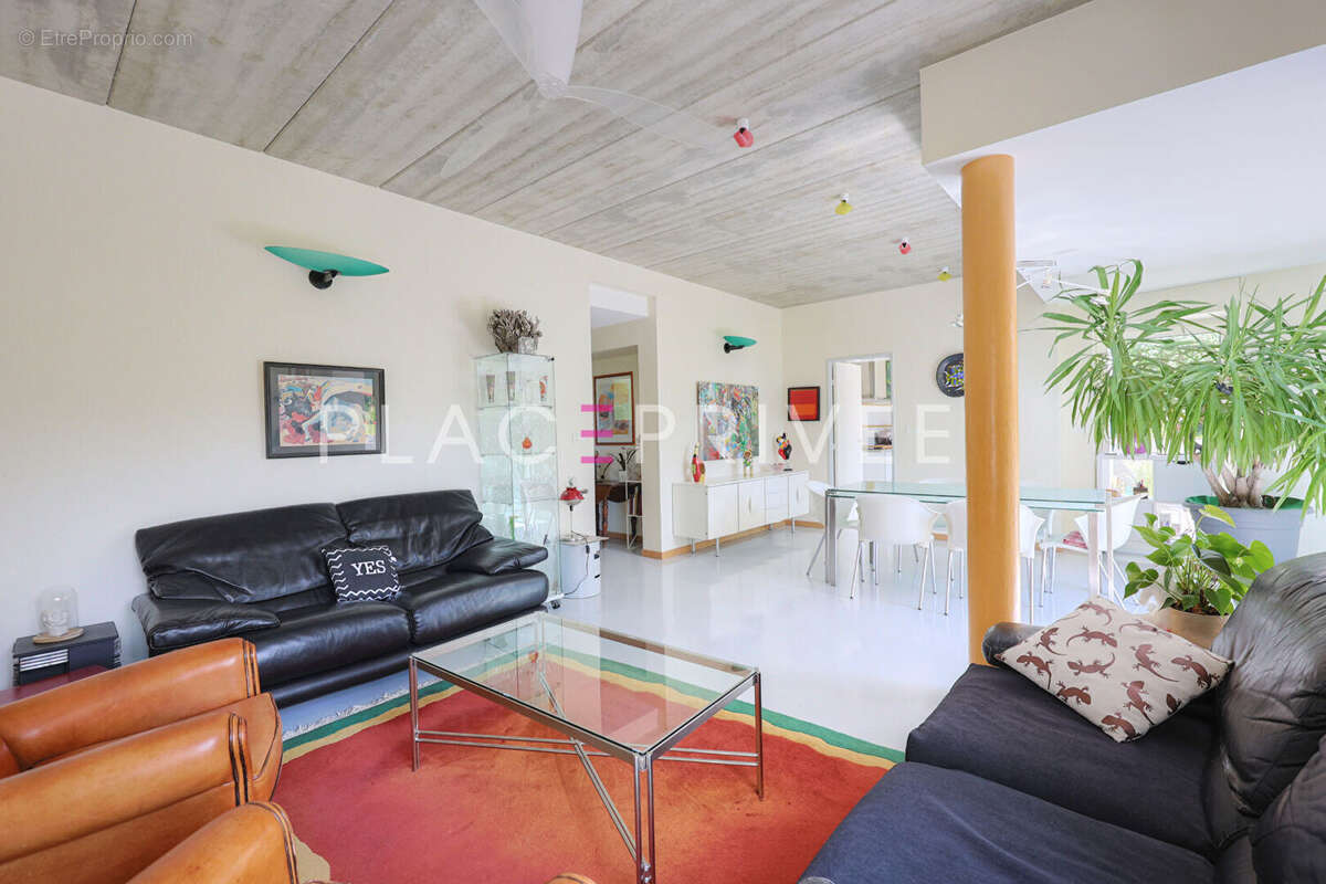 Maison à FLEVILLE-DEVANT-NANCY