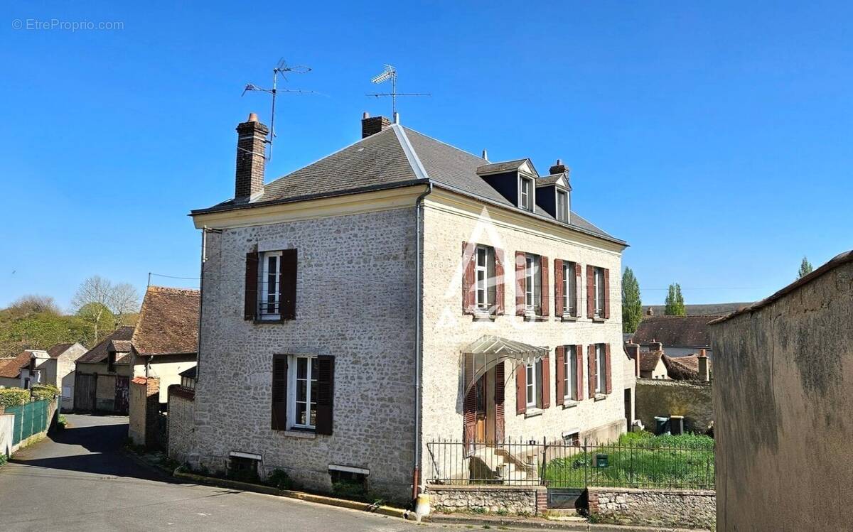 Maison à CEPOY