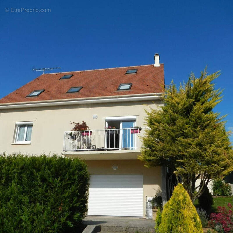 Maison à BORNEL