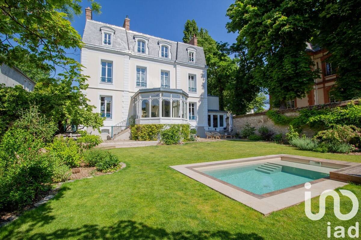 Photo 1 - Maison à FONTAINEBLEAU