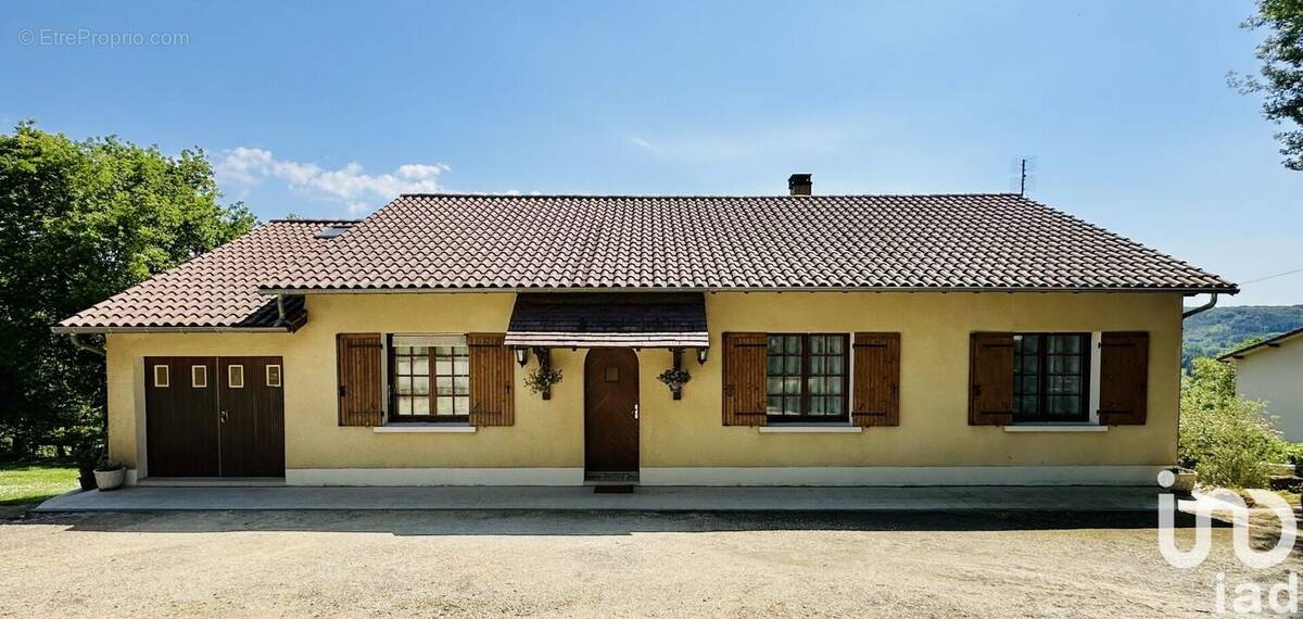 Photo 1 - Maison à NEUVIC