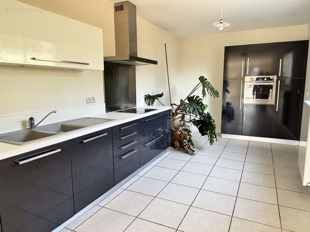 Appartement à LA TRONCHE
