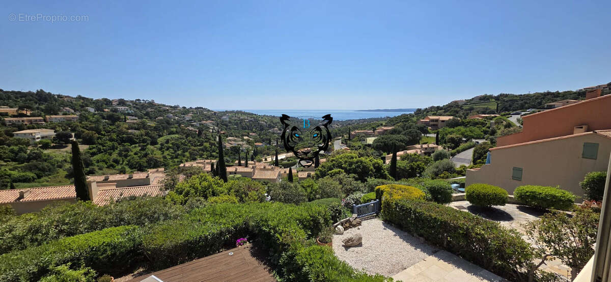 Appartement à LES ISSAMBRES