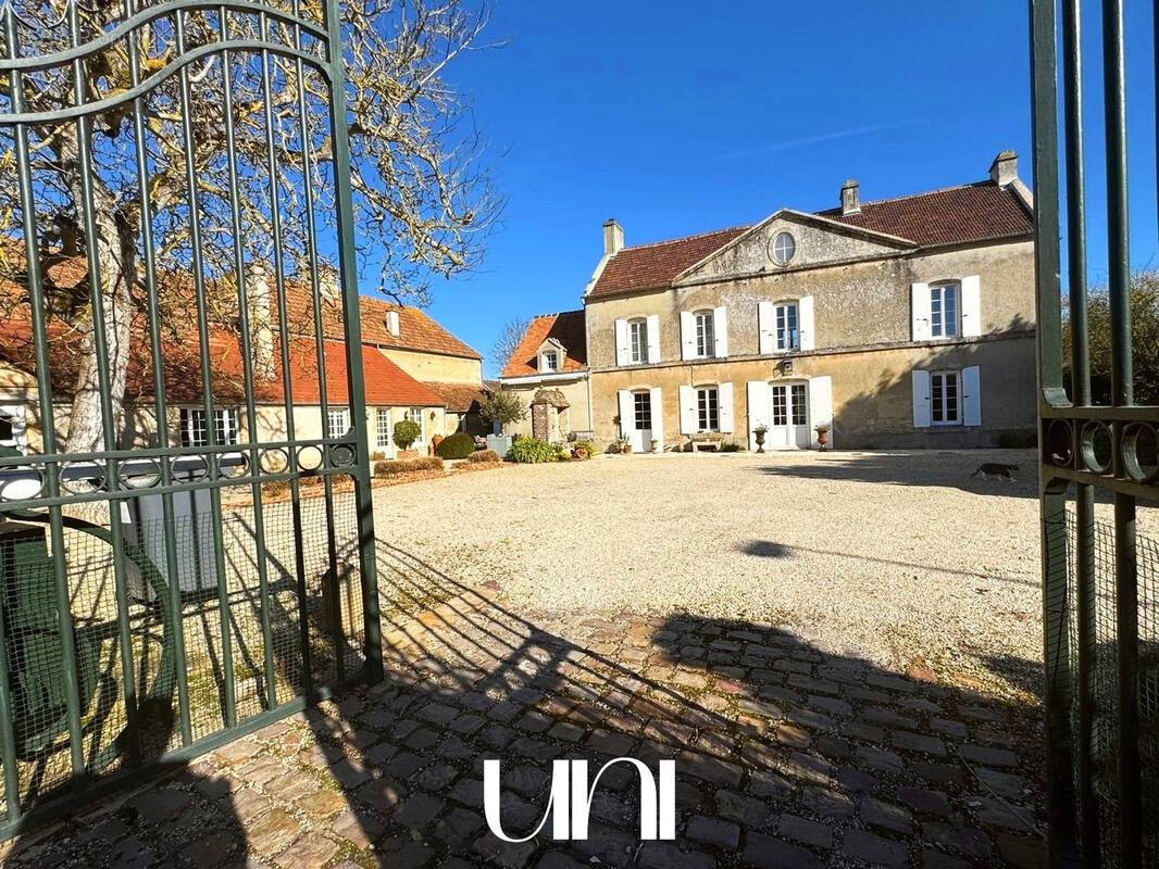 Maison à SAINT-AUBIN-D&#039;ARQUENAY