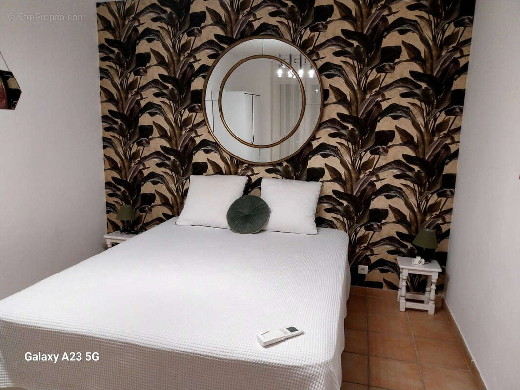 Maison à ROQUEBRUNE-SUR-ARGENS