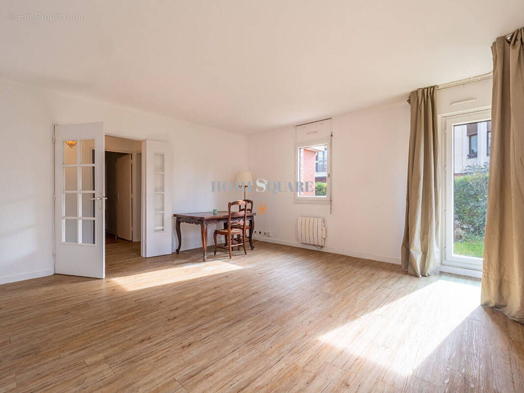 Appartement à COYE-LA-FORET
