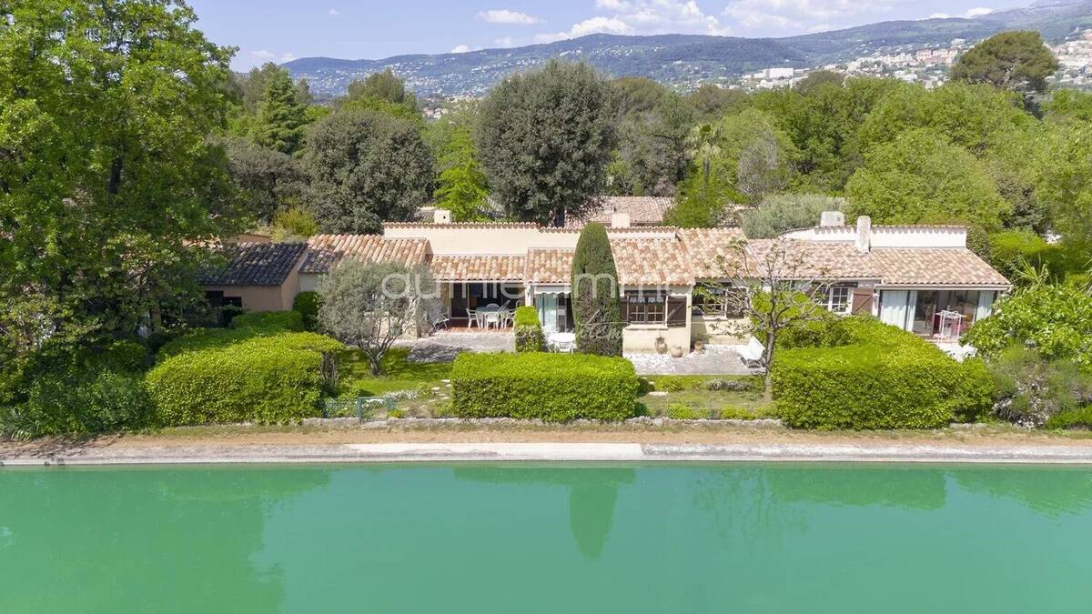 Maison à GRASSE