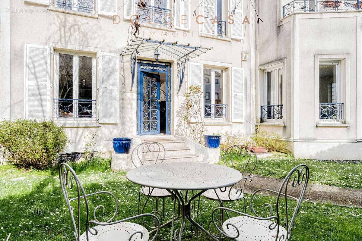 Maison à NOGENT-SUR-MARNE