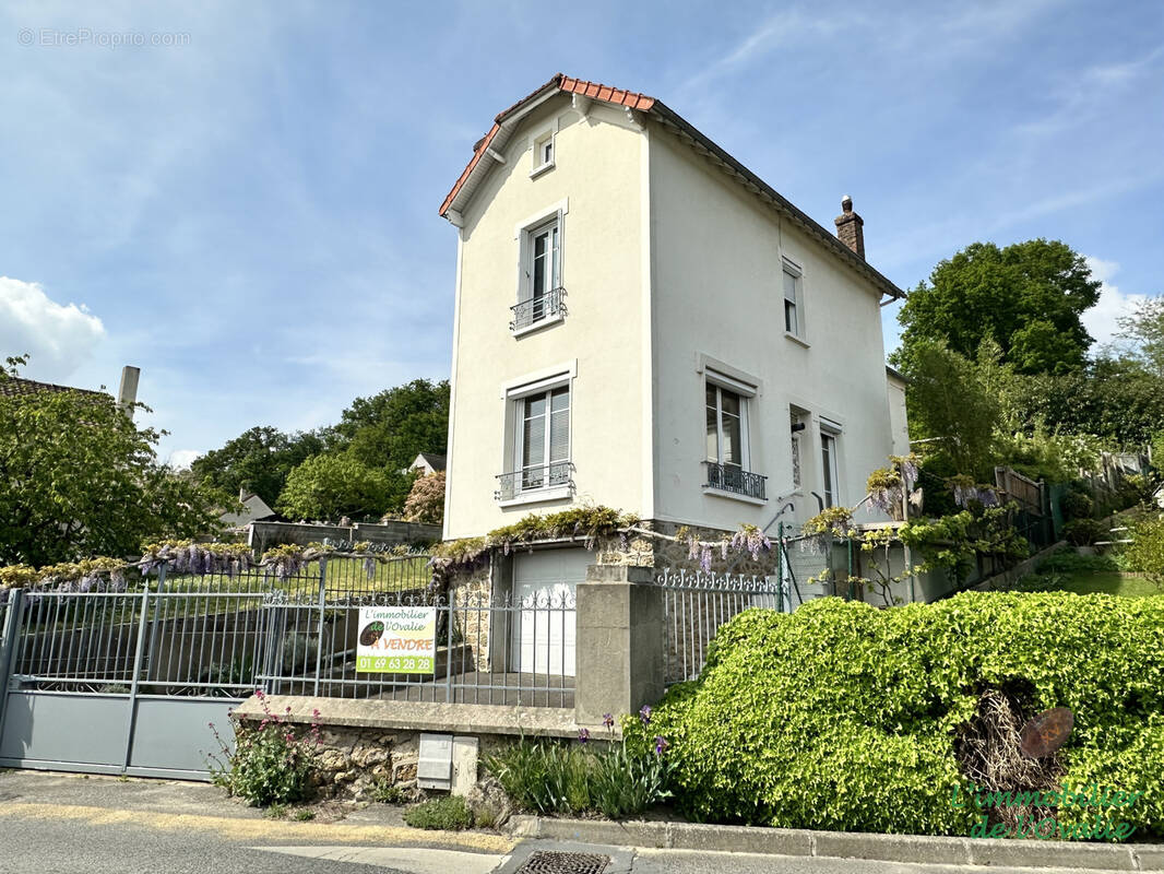Maison à MARCOUSSIS